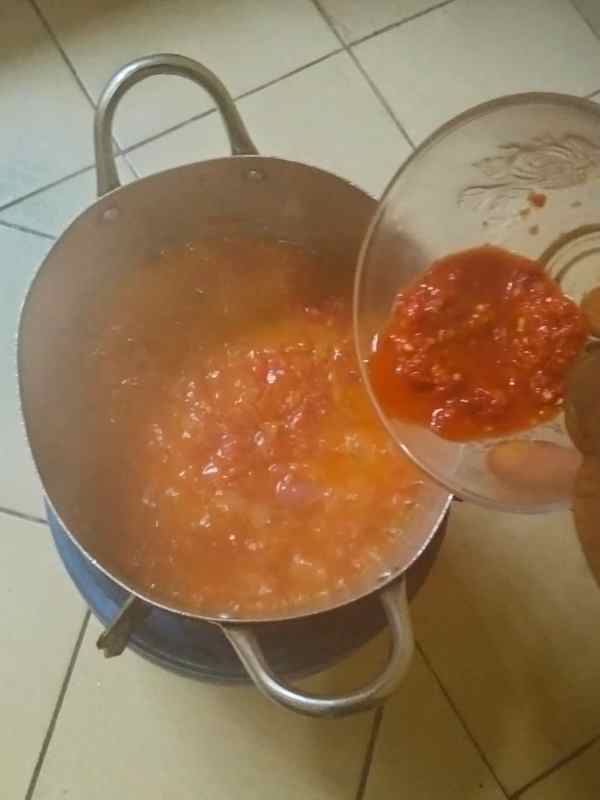 Make-the-Base-for-the-Egg-Sauce
