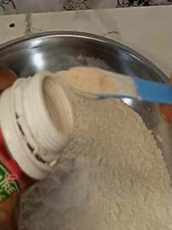 Add-your-dry-ingredients.j