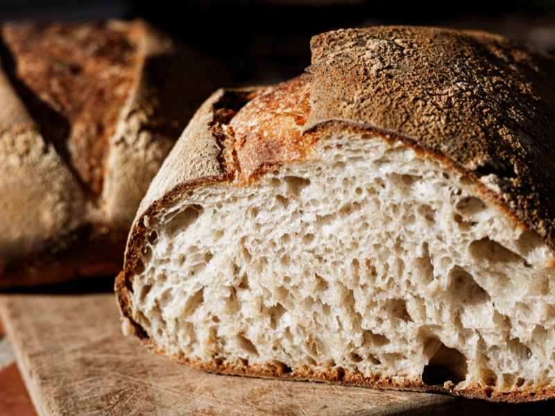 Common-Sourdough-Bread-Mistakes-Beginners-Make