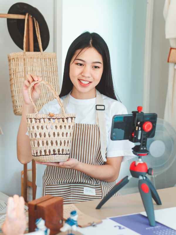 How-to-Sell-Your-Handmade-Crafts-Online