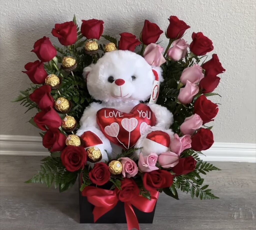 Ways-to-Make-Any-DIY-Valentine-Gift-Look-More-Expensive