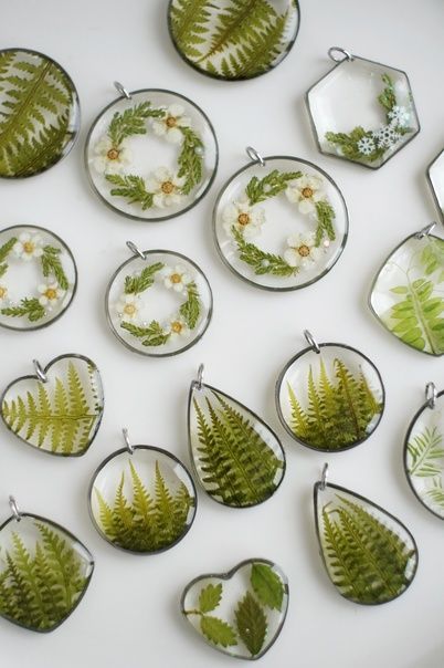DIY-Resin-Jewelry