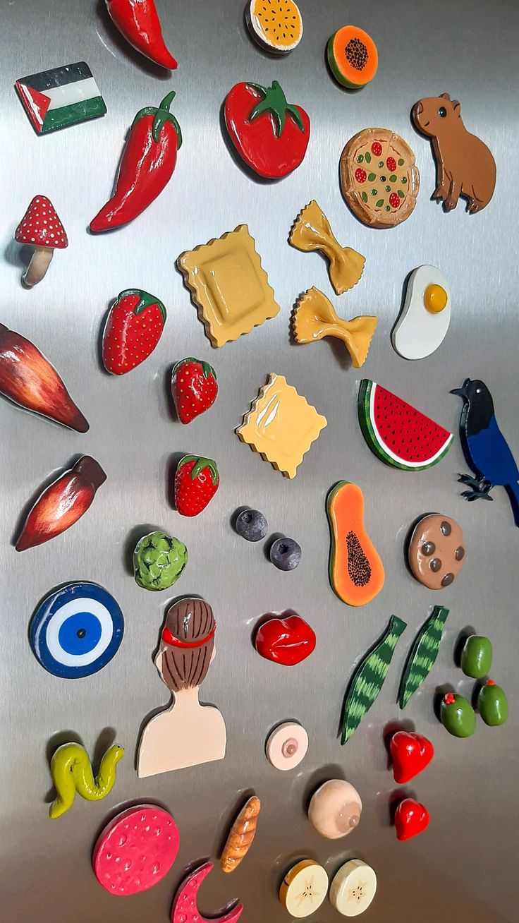 Fridge-Magnets-polymer-clay-crafts-to-make-and-sell.
