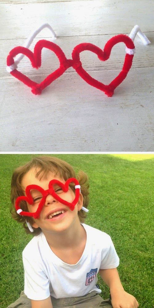 Pipe-Cleaner-Glasses.