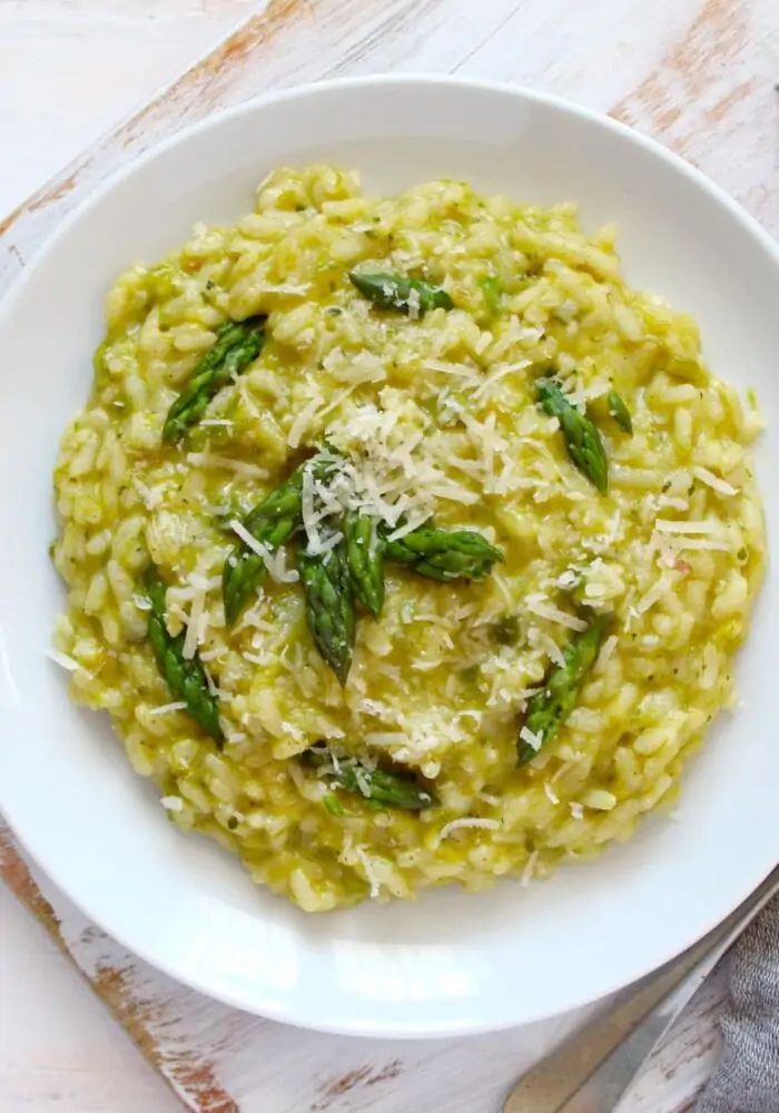 Risotto-with-asparagus-seasonal-recipes-from-around-the-world