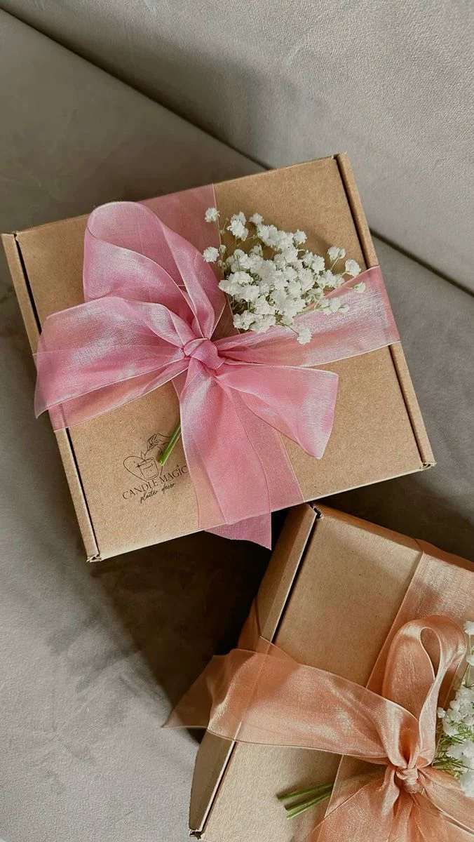 Wrapped-Gift-Boxes-With-Kraft-Paper-Twine