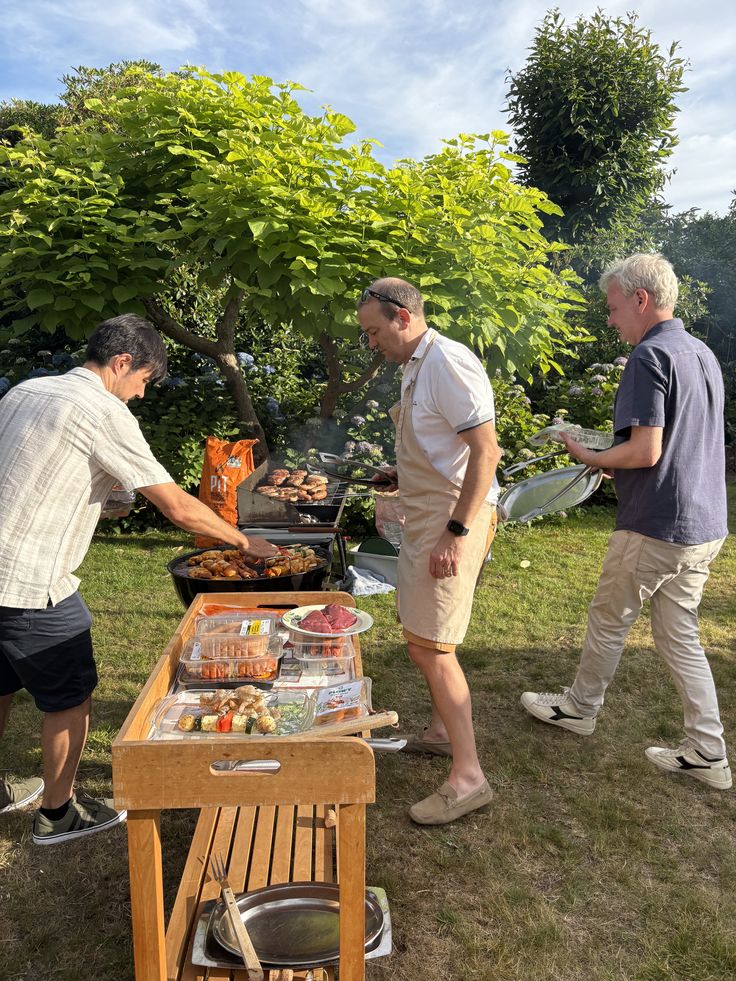 Backyard-Or-Indoor-BBQ-Night.