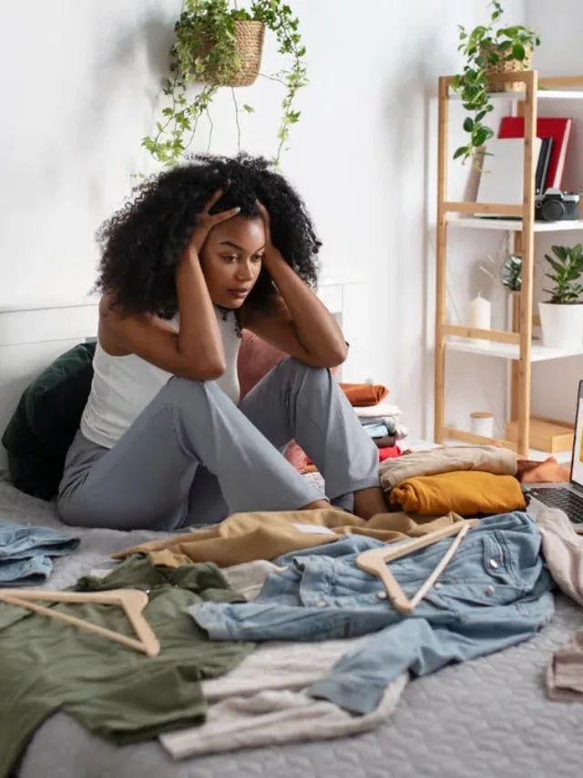 DECISION-FATIGUE-TOO-MANY-OPTIONS-nothong-to-wear