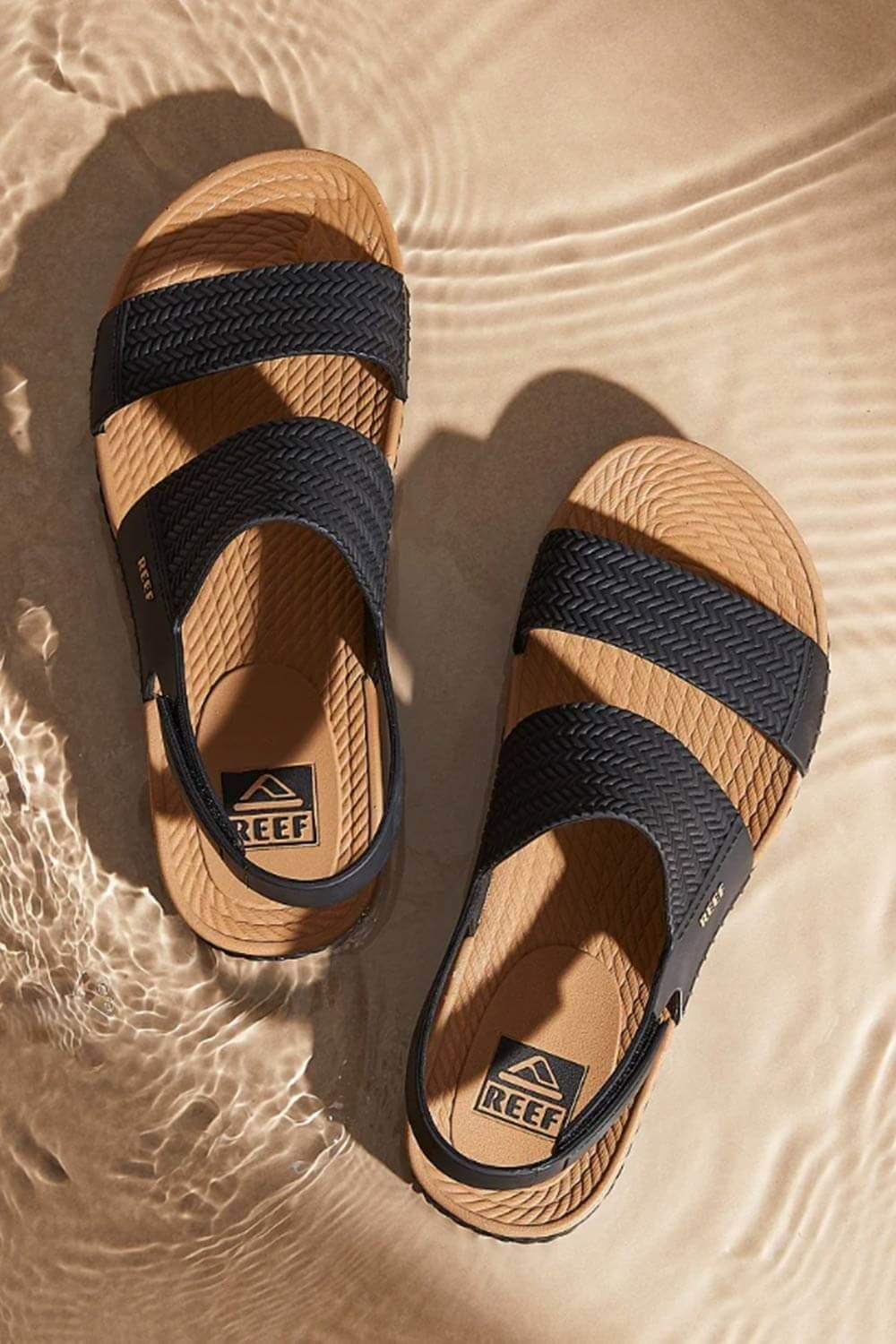 Easy-Sandals-For-Sand-And-Water-Friendly.