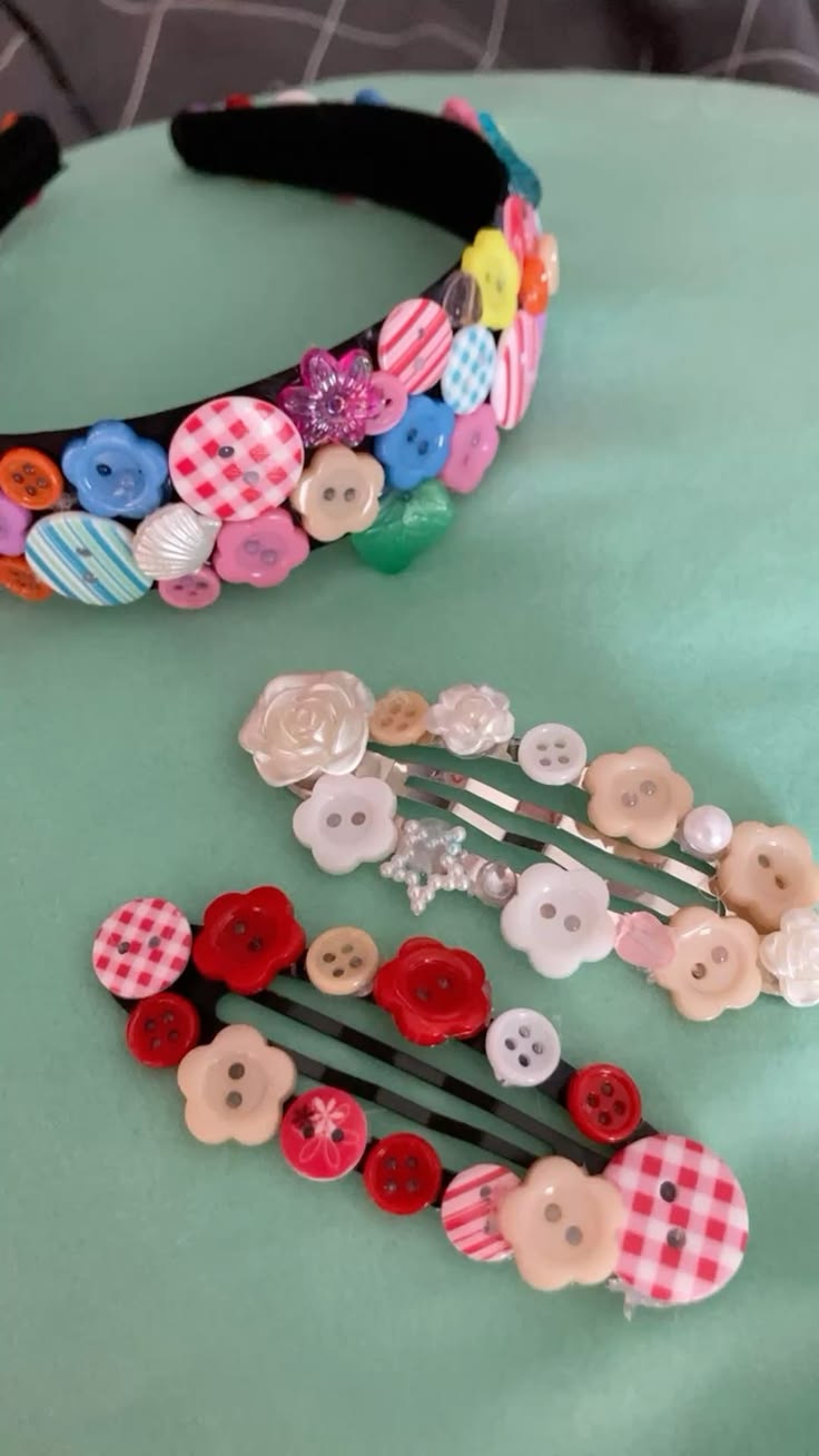 Hair-Clips-Headbands