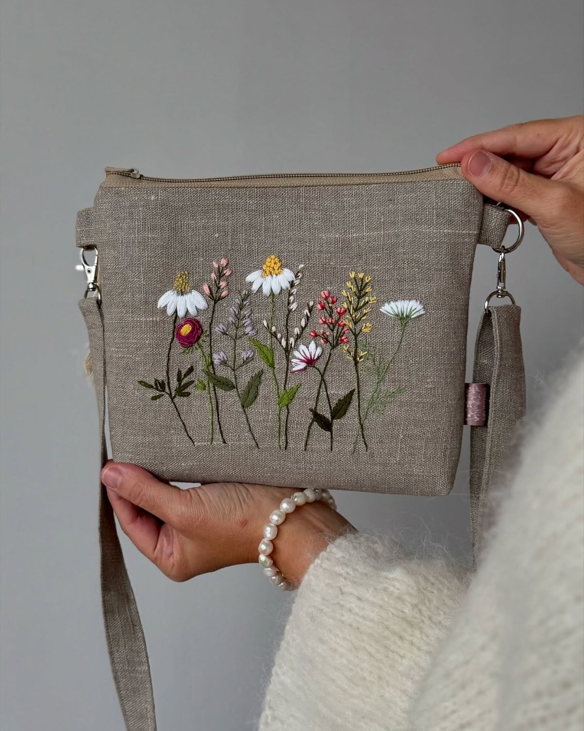 Wildflower-Meadow-on-a-Linen-Pouch-hand-embroidery-projects