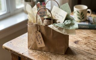 end-of-year-teacher-gift-bag-ideas.