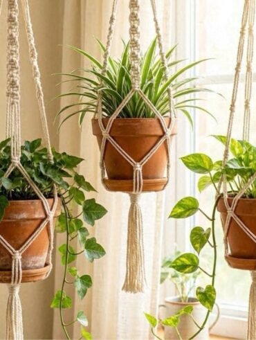 how-to-make-a-macrame-plant-hanger