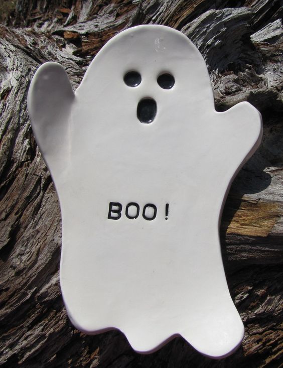 Ghost-Themed-Pottery