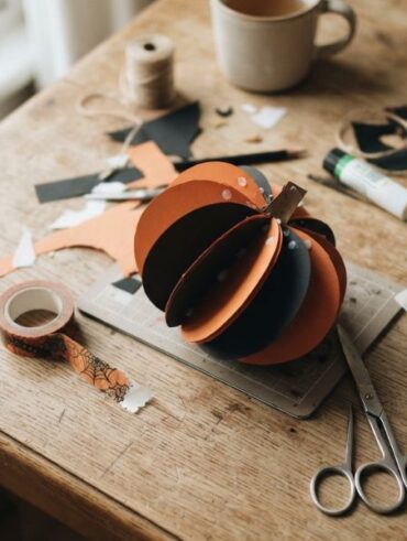 Halloween-craft-ideas-for-adults