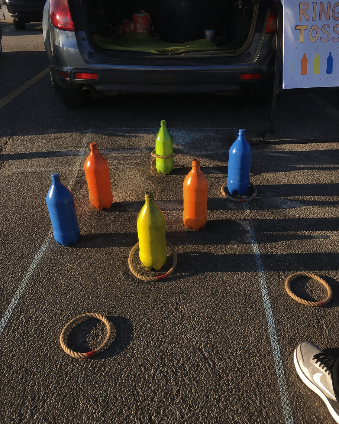 Ring-toss-game-in-parking-lot.-trunk-or-treat-decorating-ideas