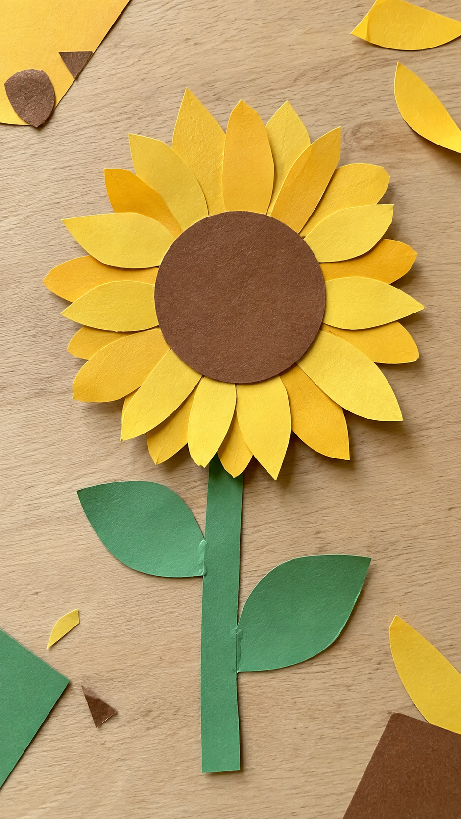 Hand-cut-Paper-Sunflower-Craft