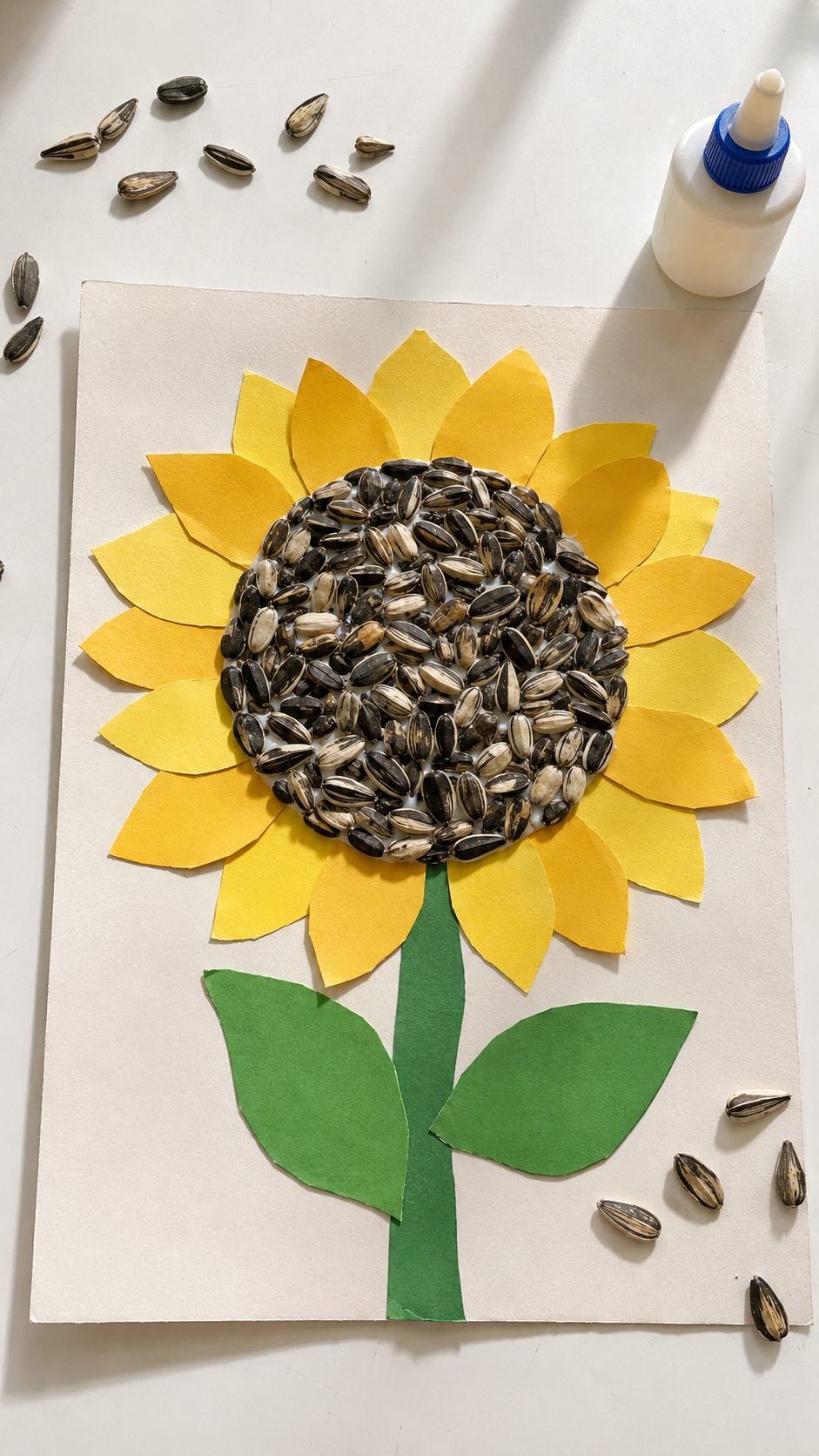 Sunflower-seed-mosaic-craft.
