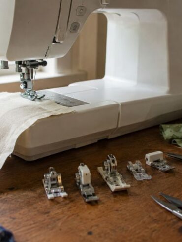 sewing-machine-presser-feet