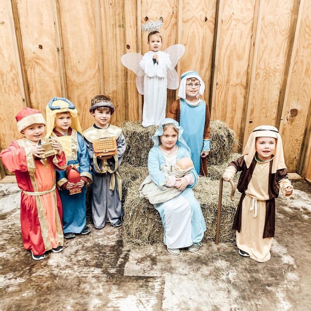 nativity-costumes-for-toddlers-and-kids